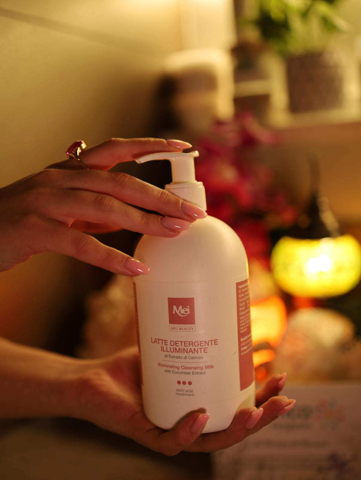 Fase finale di idratazione e purificazione anti acne