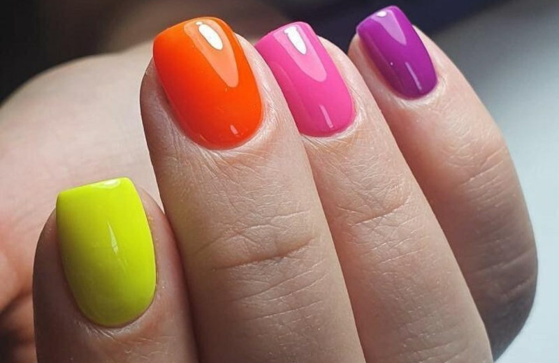 manicure smalto gel ricostriuzione unghie